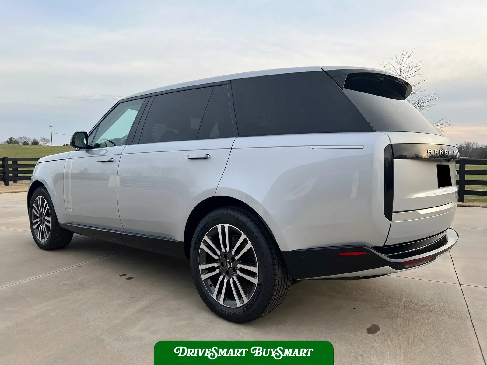 2023 Land Rover Range Rover Autobiography LWB