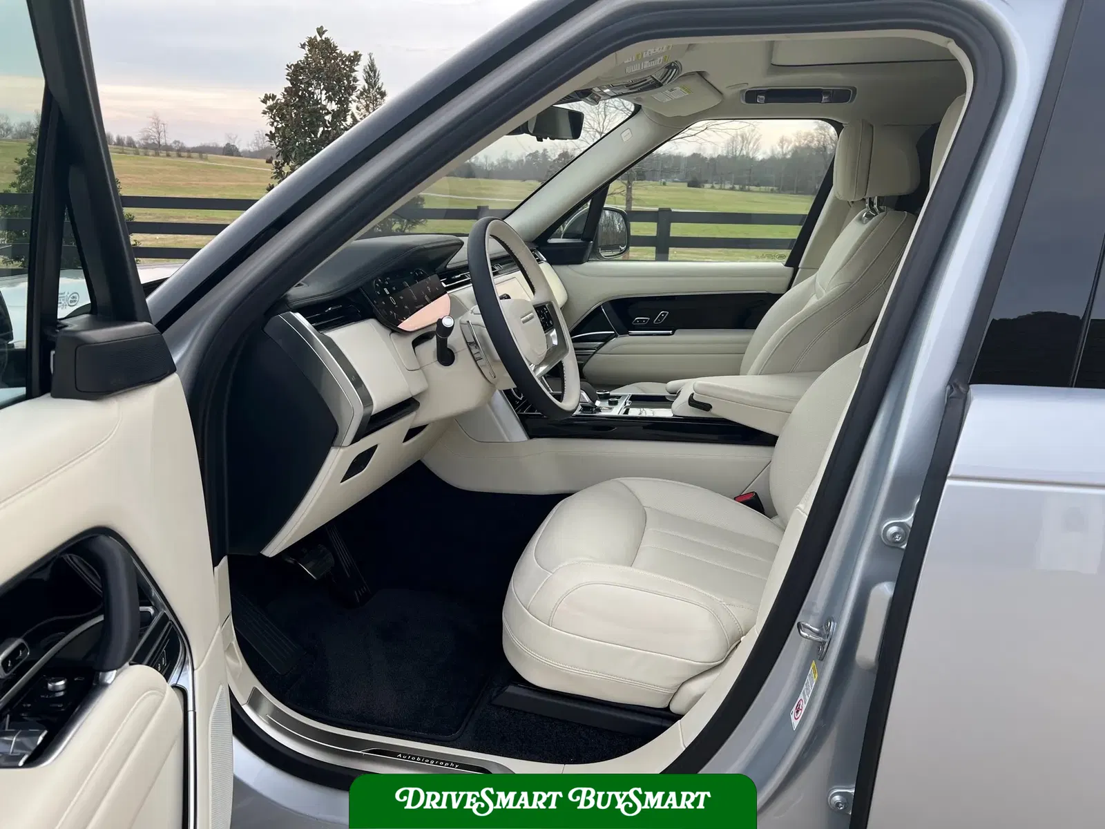 2023 Land Rover Range Rover Autobiography LWB