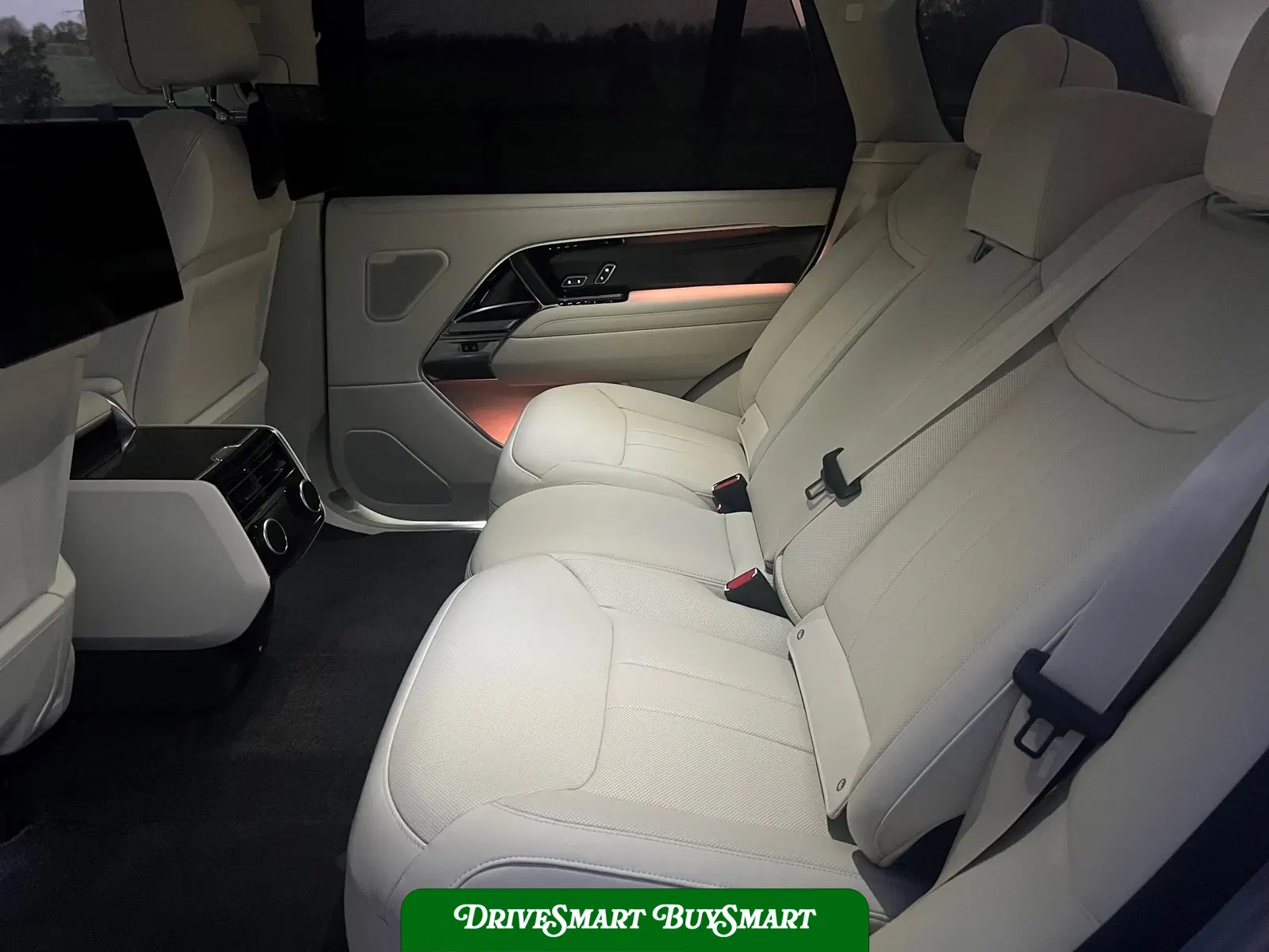 2023 Land Rover Range Rover Autobiography LWB