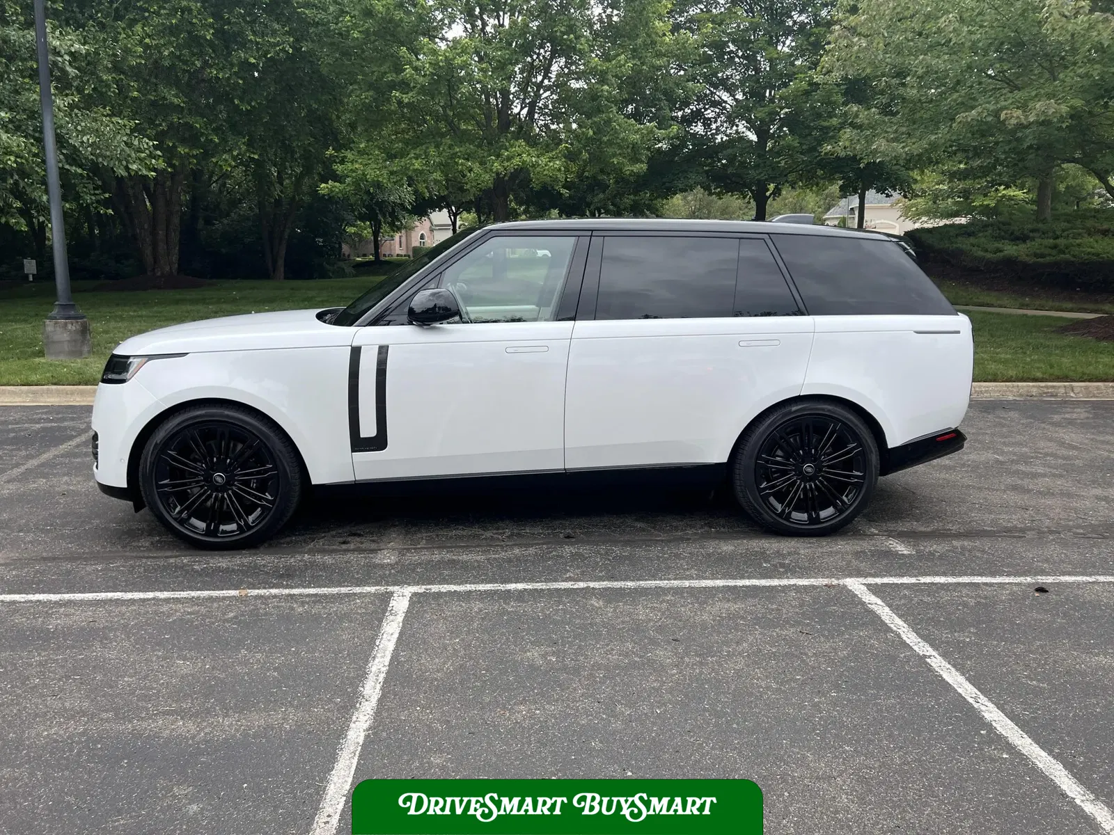 2023 Land Rover Range Rover Autobiography LWB