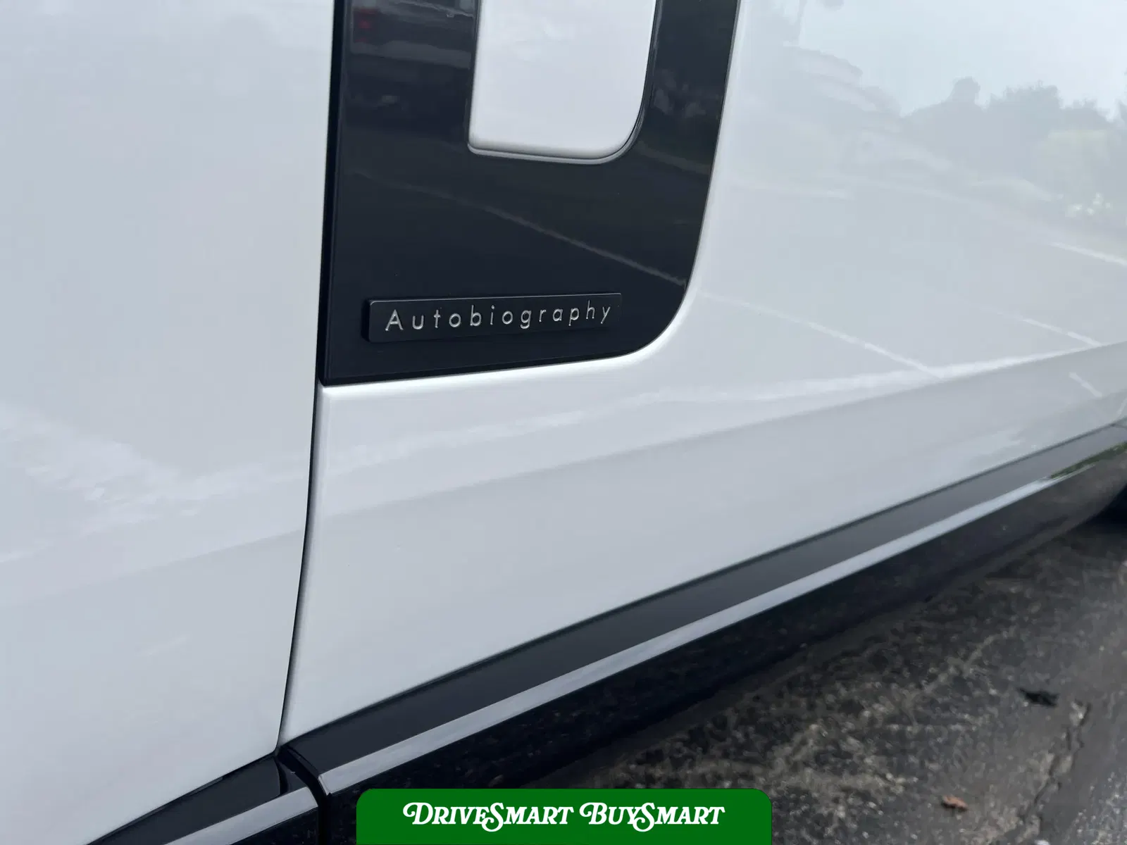 2023 Land Rover Range Rover Autobiography LWB