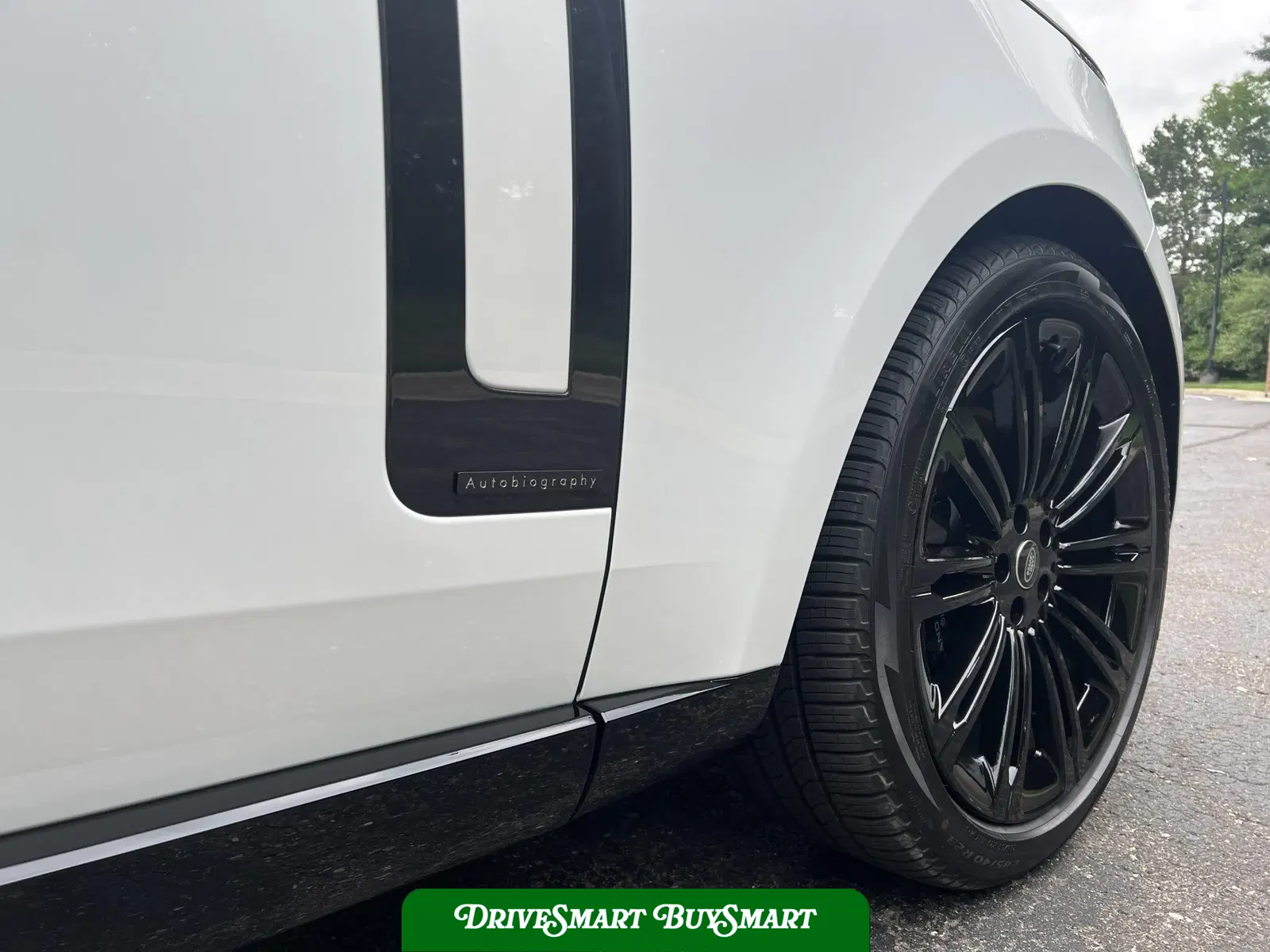 2023 Land Rover Range Rover Autobiography LWB
