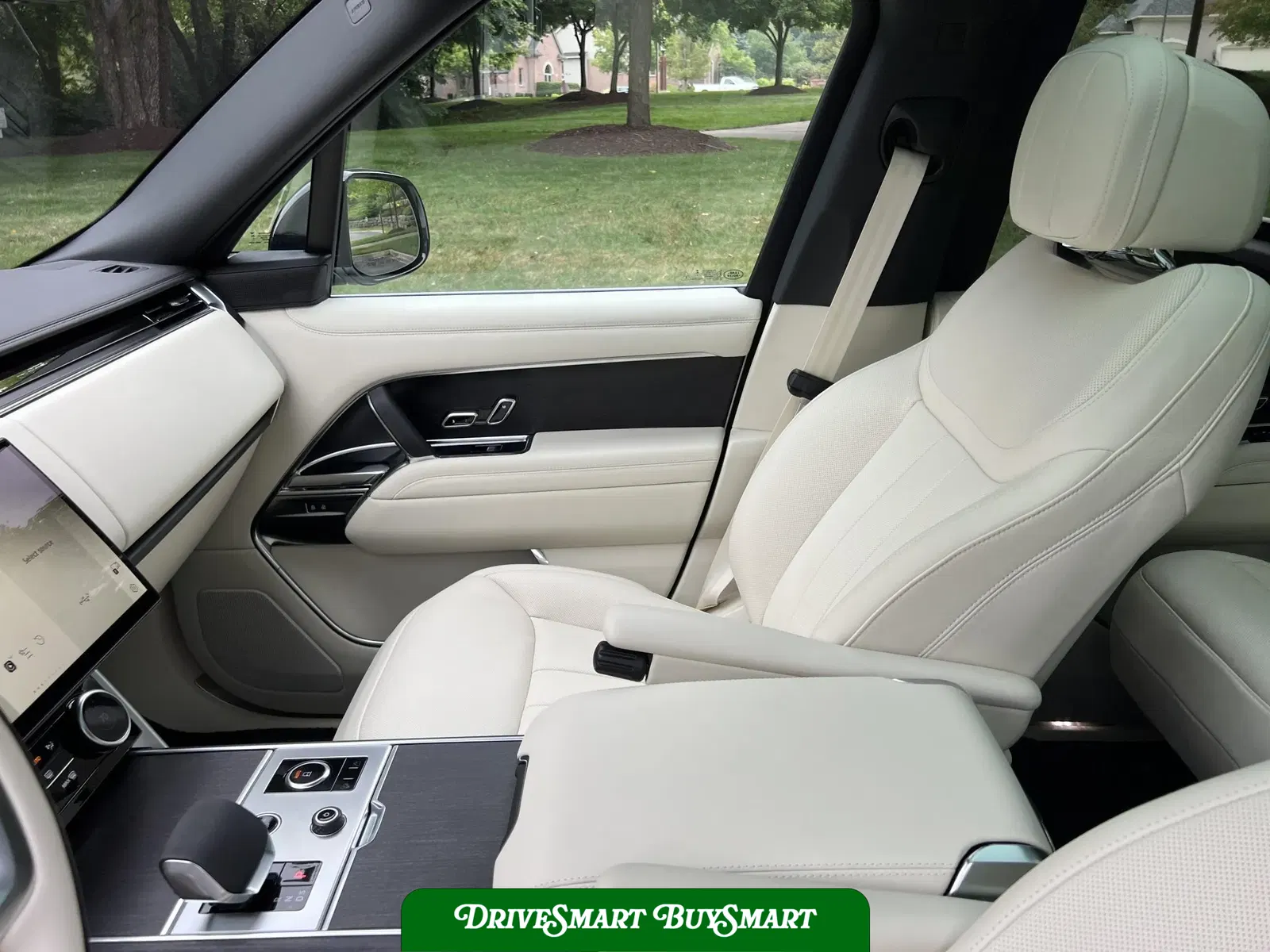2023 Land Rover Range Rover Autobiography LWB