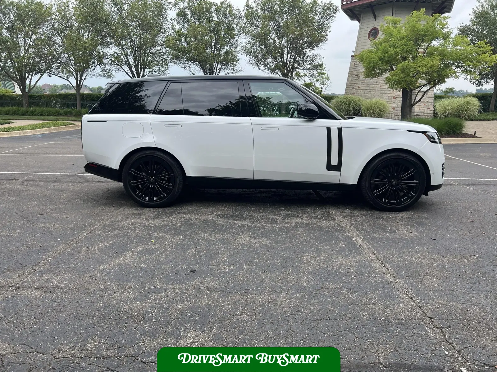 2023 Land Rover Range Rover Autobiography LWB