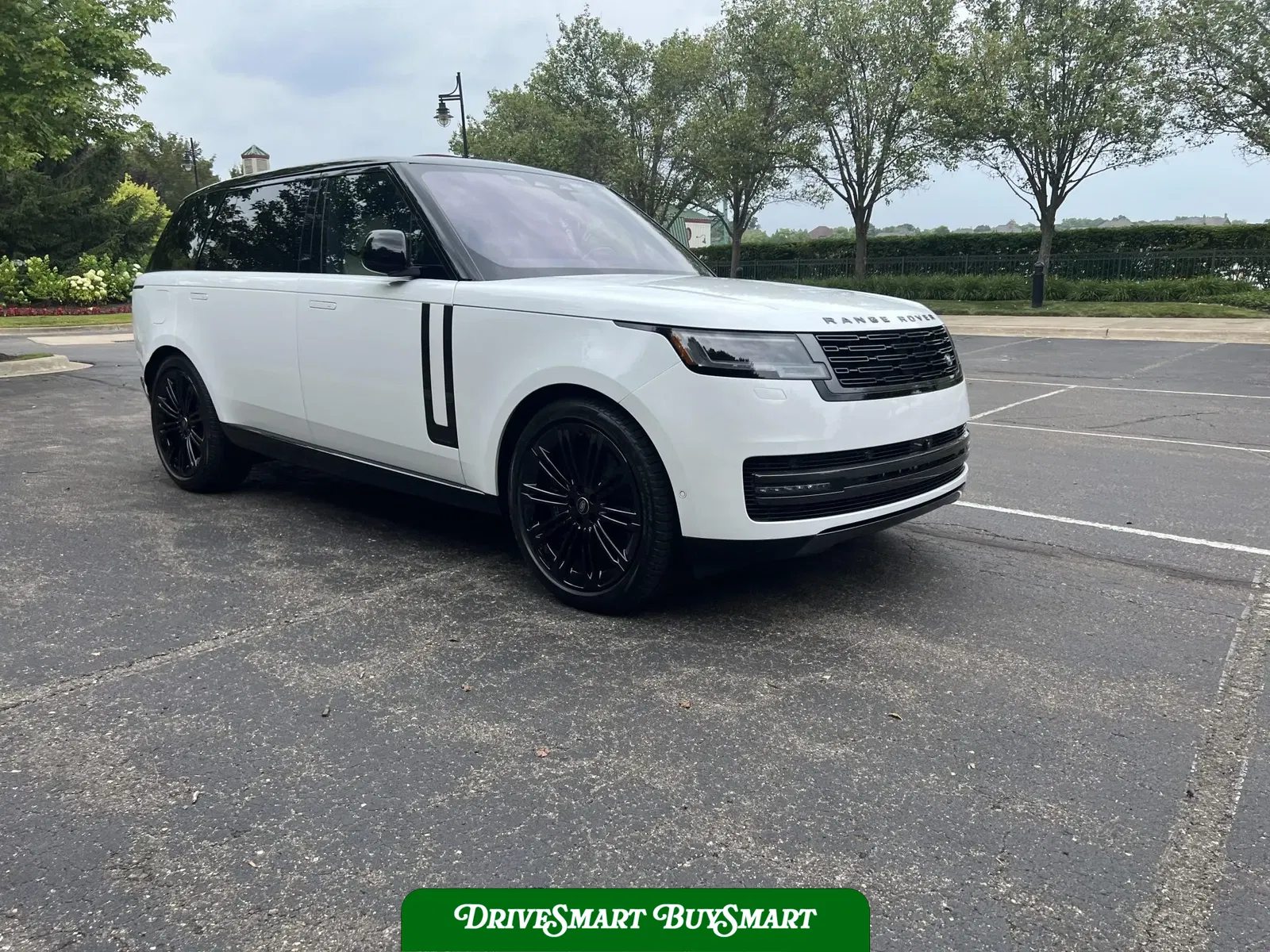 2023 Land Rover Range Rover Autobiography LWB