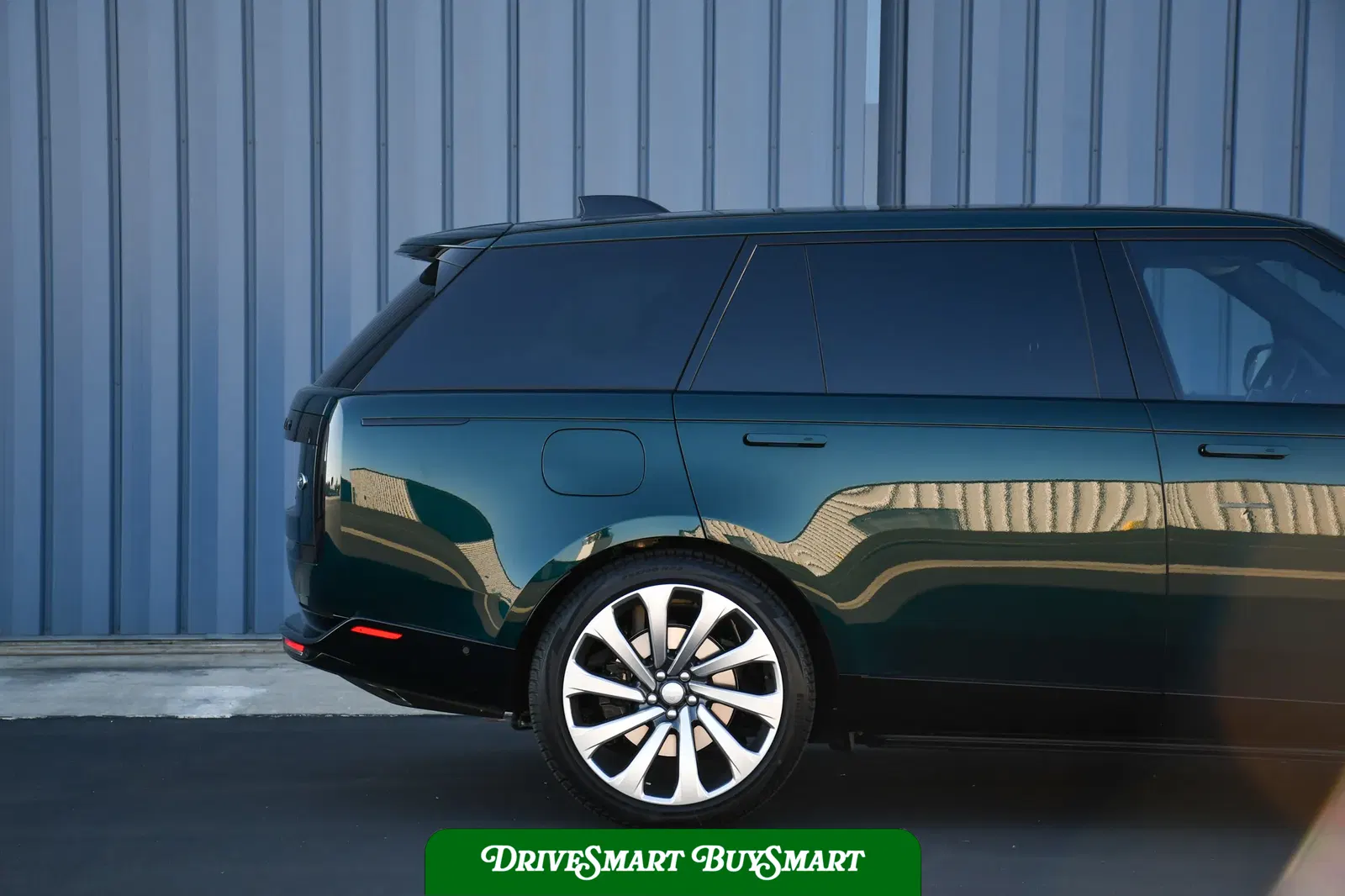 2023 Land Rover Range Rover Autobiography LWB
