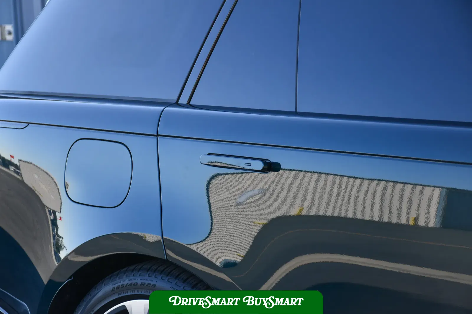 2023 Land Rover Range Rover Autobiography LWB