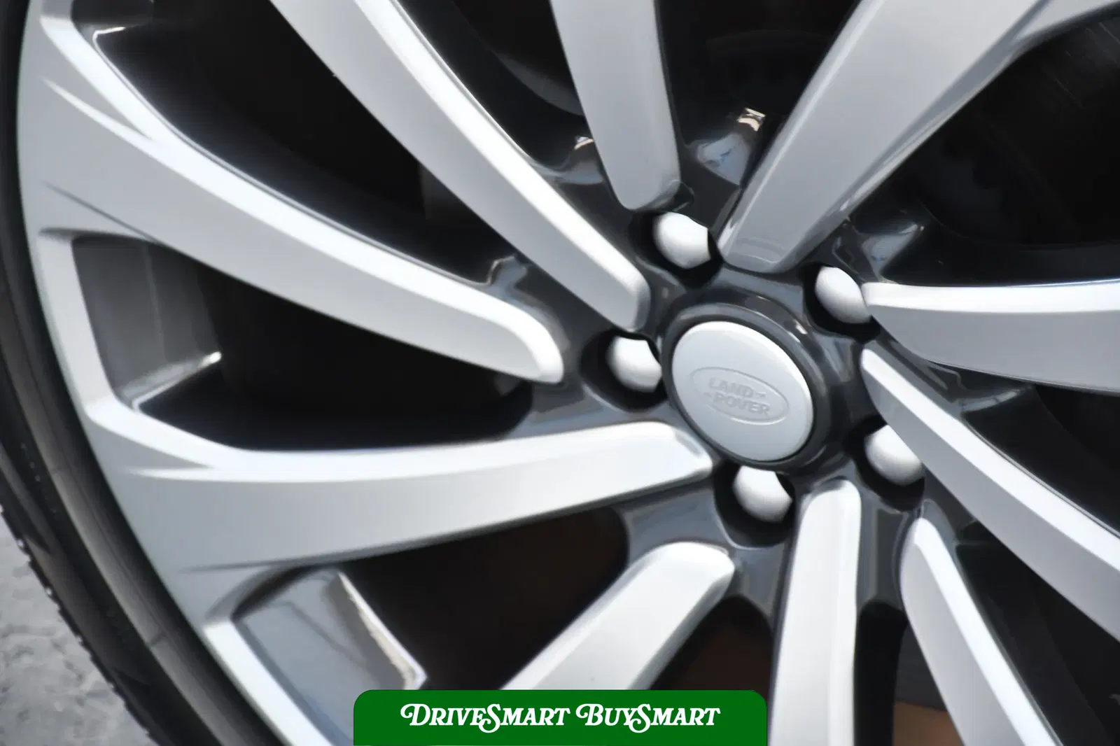 2023 Land Rover Range Rover Autobiography LWB