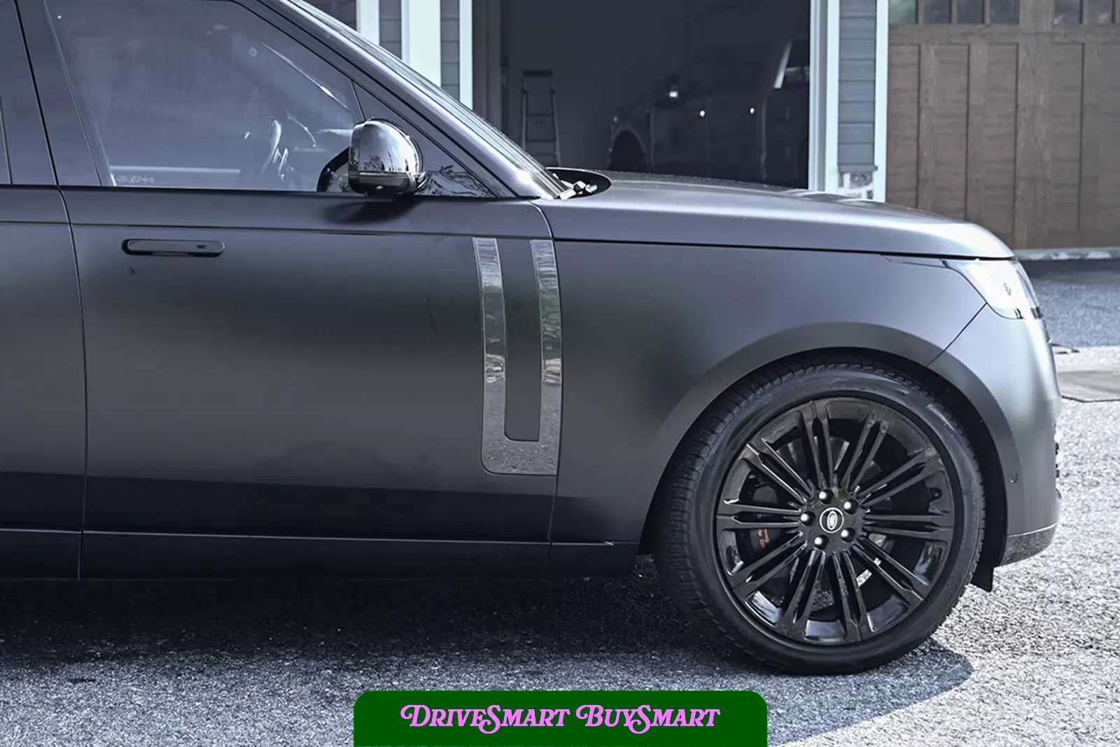 2023 Land Rover Range Rover SE P530