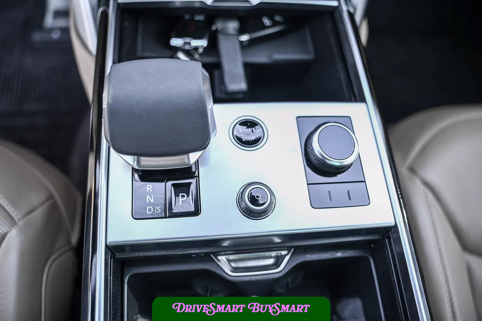 2023 Land Rover Range Rover SE P530