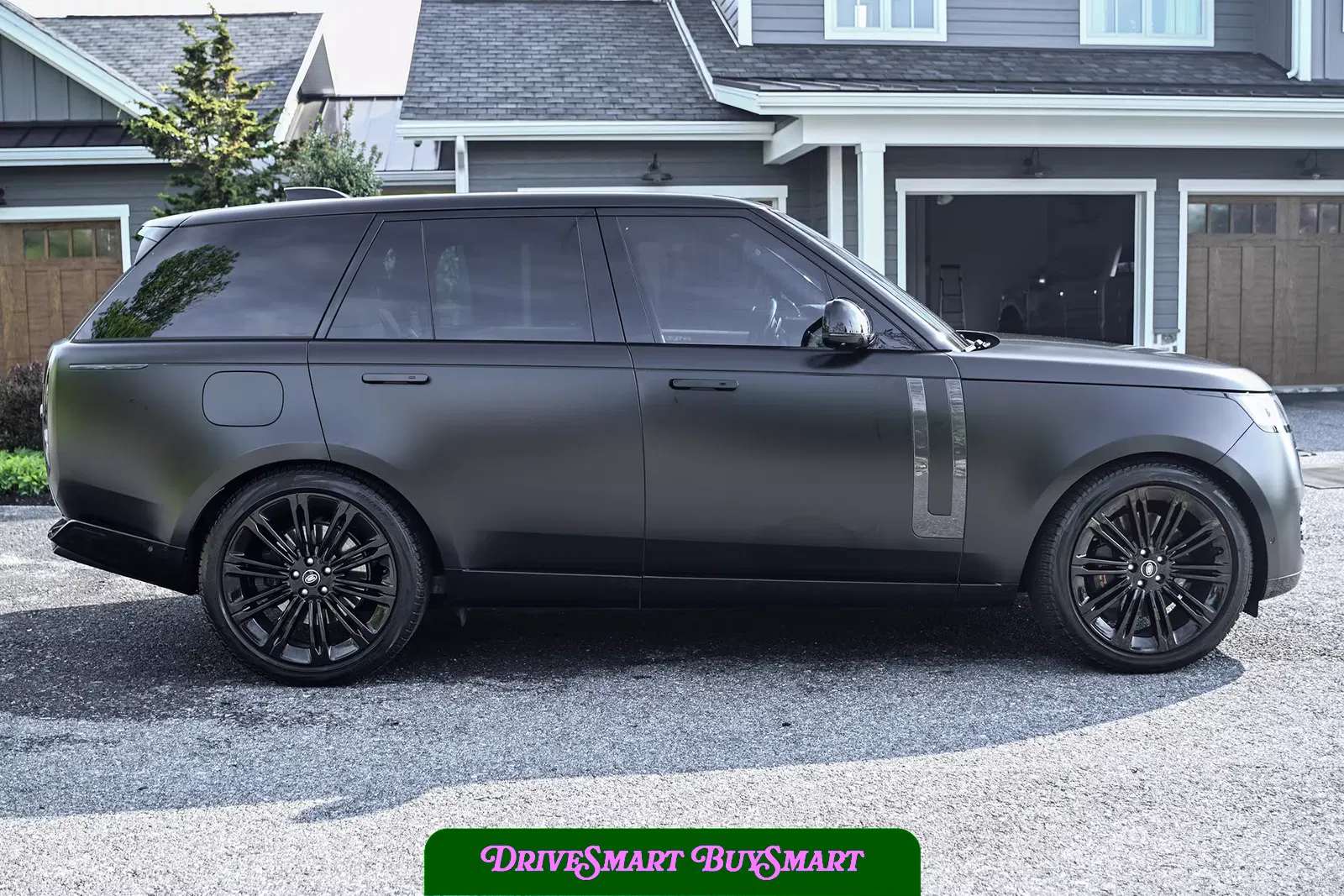 2023 Land Rover Range Rover SE P530
