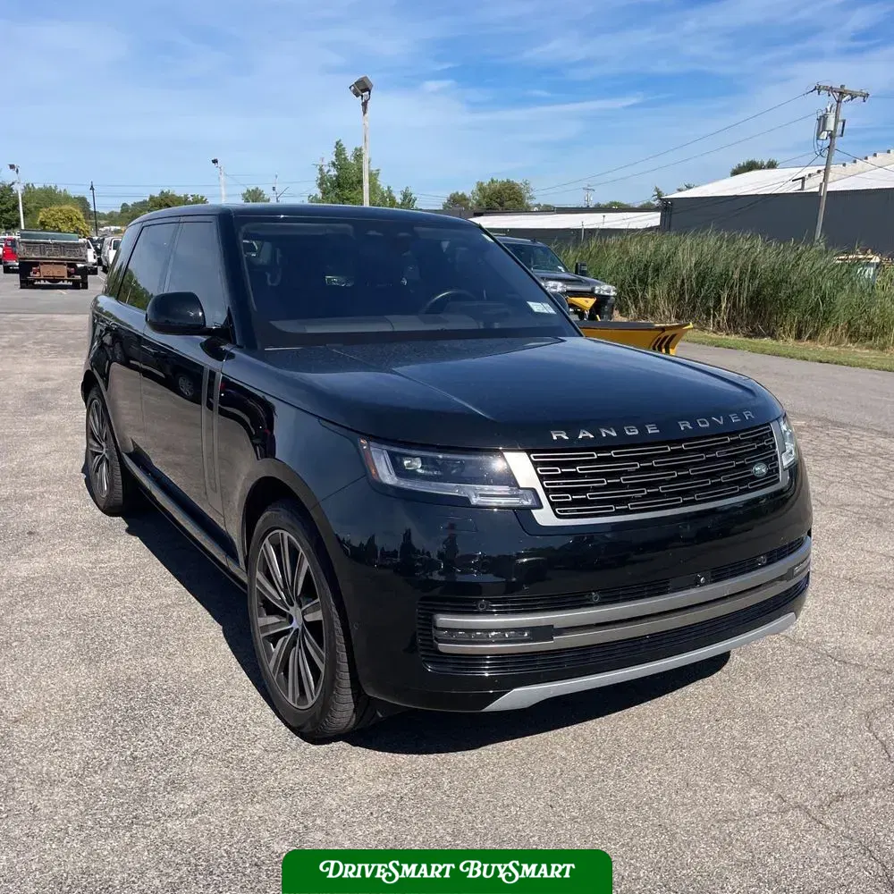2023 Land Rover Range Rover P530 SE