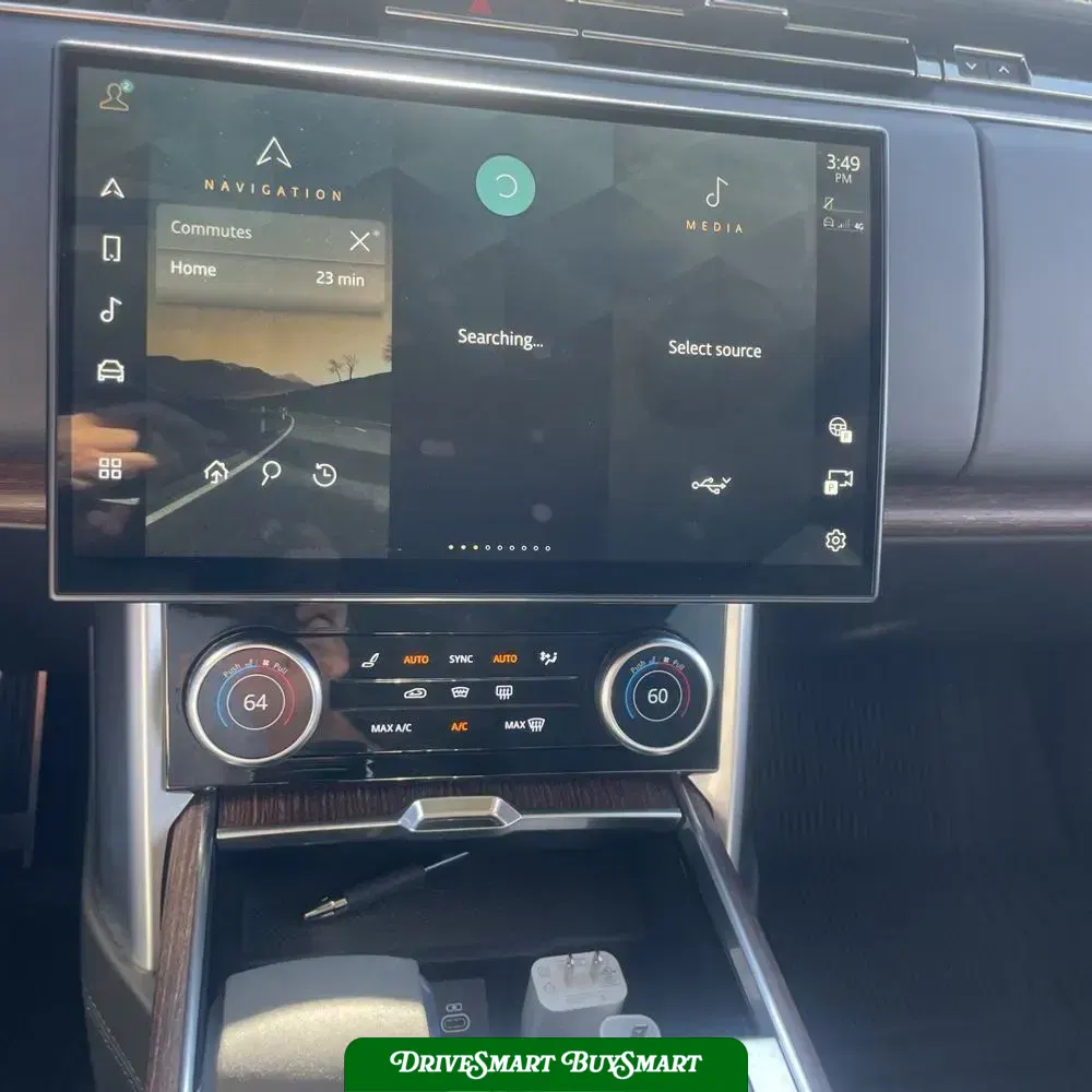 2023 Land Rover Range Rover P530 SE