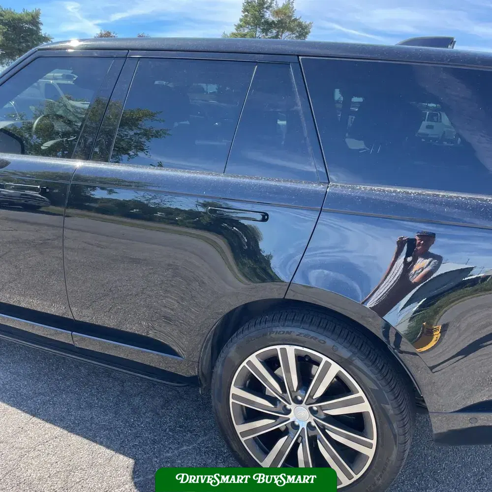 2023 Land Rover Range Rover P530 SE