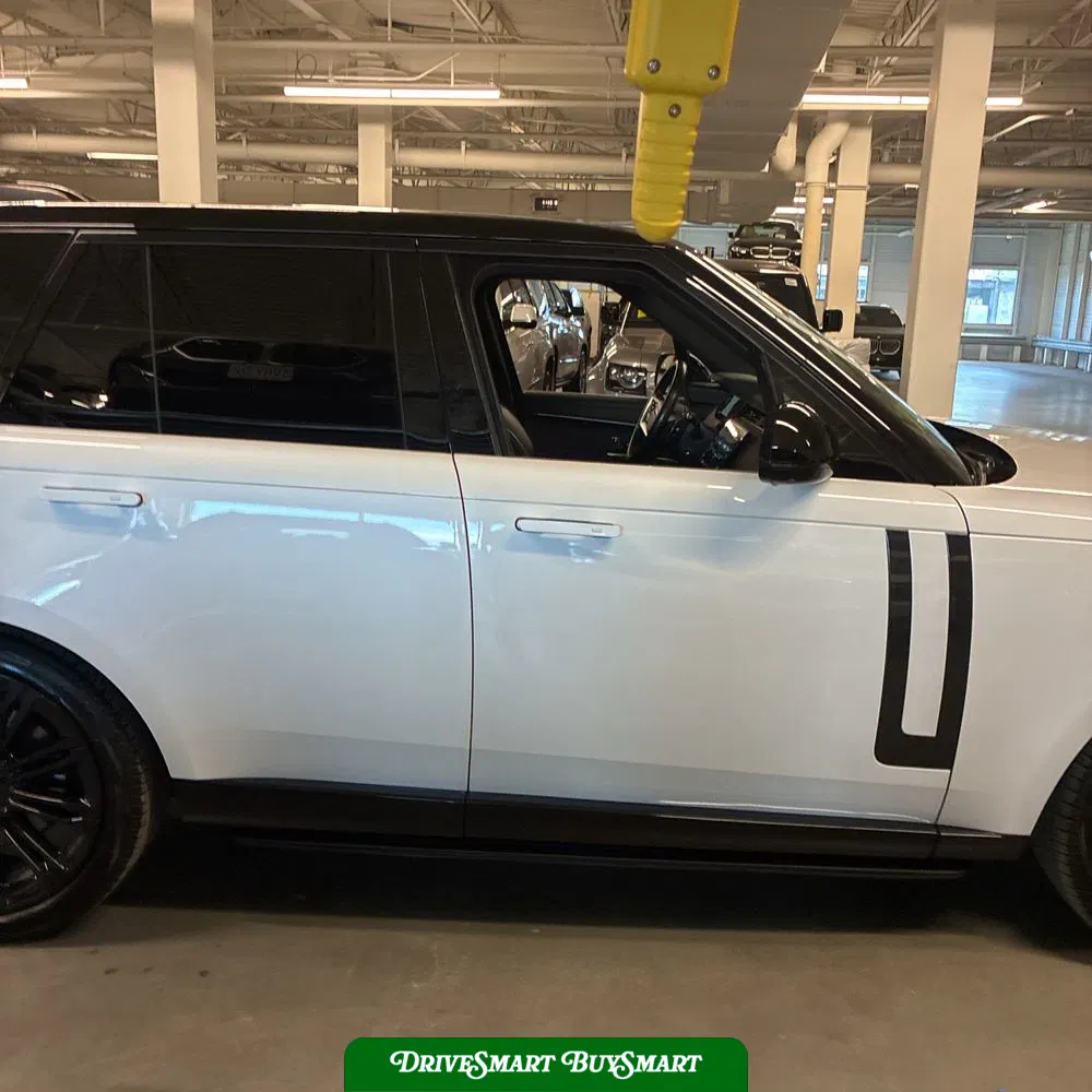 2024 Land Rover Range Rover P530 SE