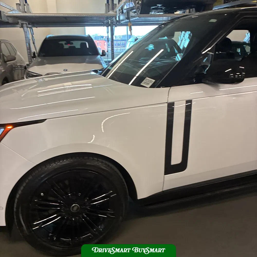 2024 Land Rover Range Rover P530 SE