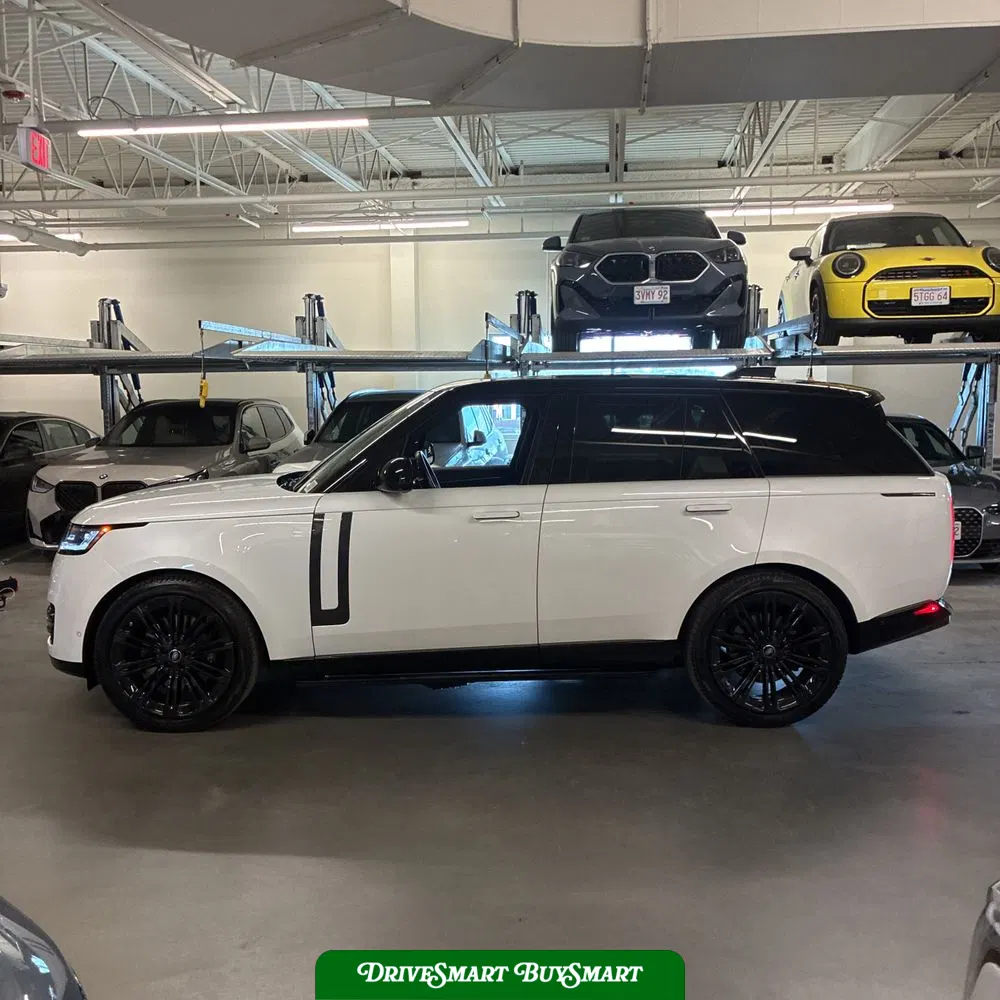 2024 Land Rover Range Rover P530 SE