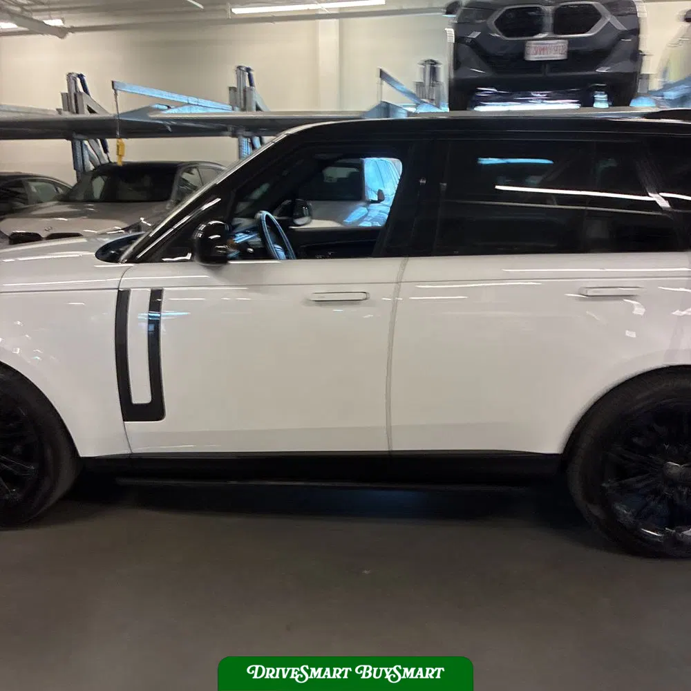 2024 Land Rover Range Rover P530 SE