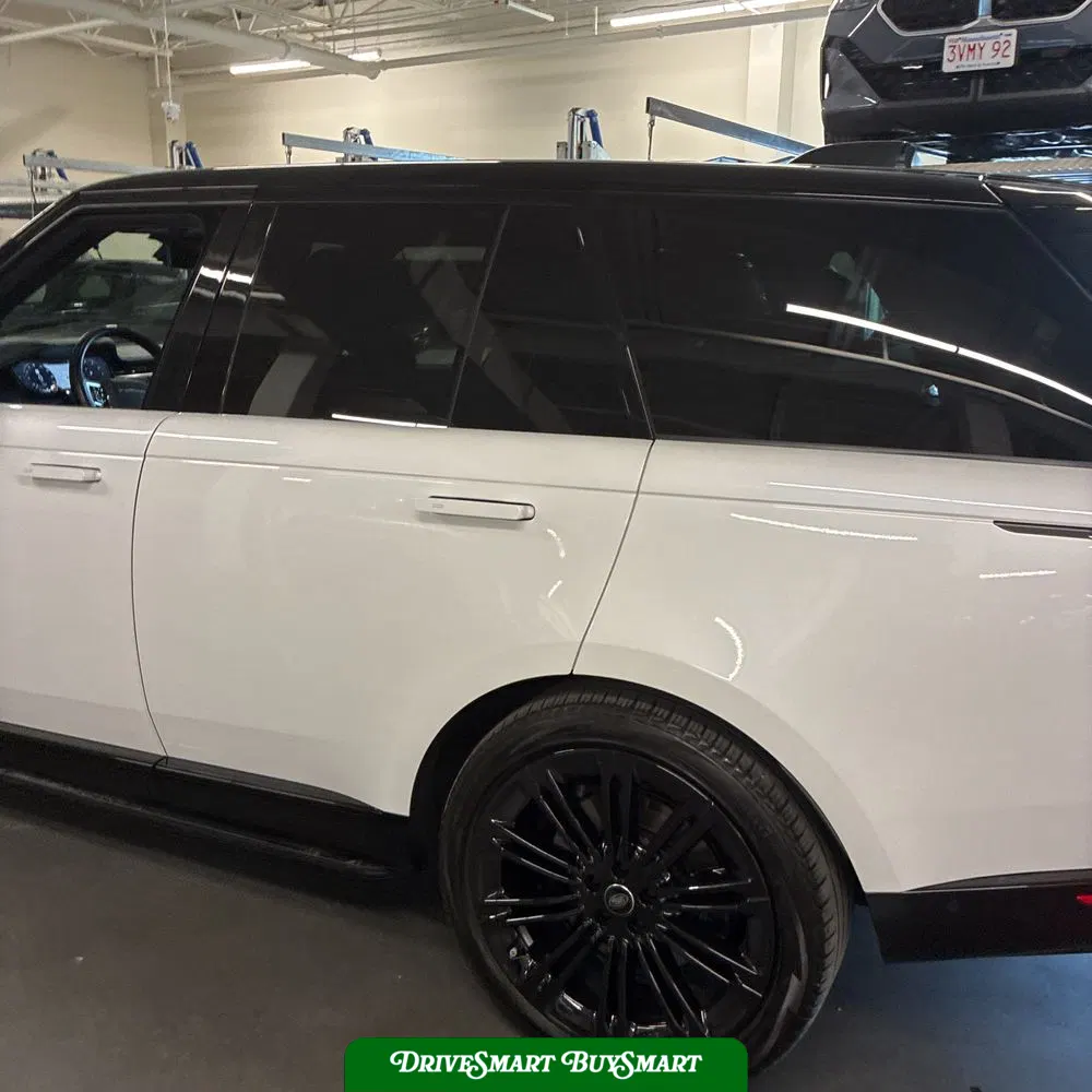 2024 Land Rover Range Rover P530 SE