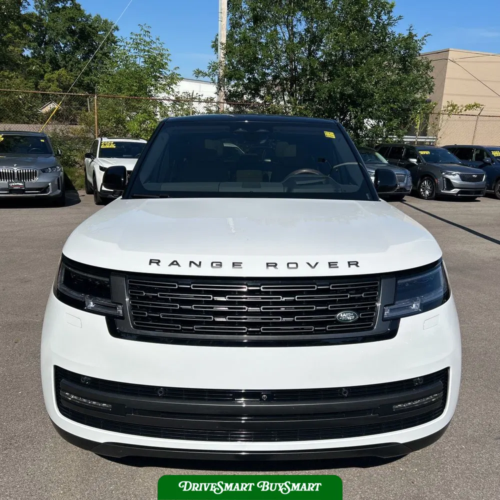 2024 Land Rover Range Rover P530 SE