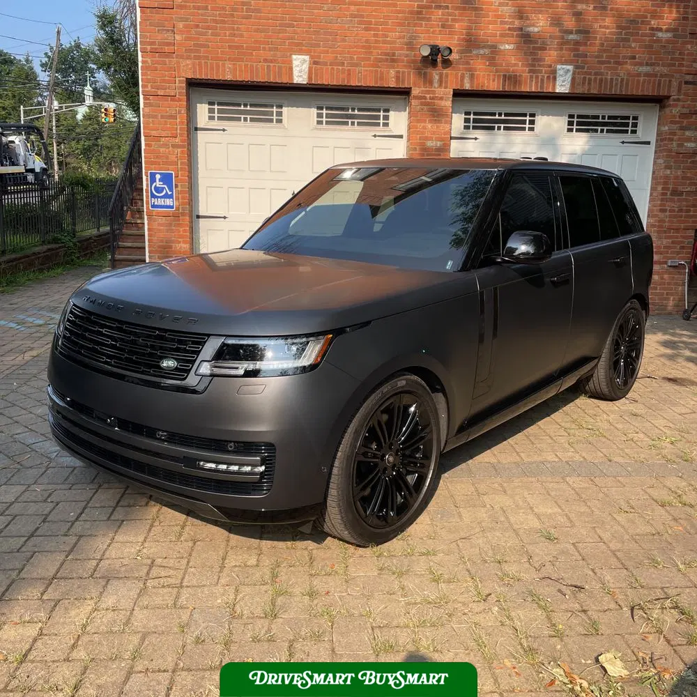 2025 Land Rover Range Rover SE P530