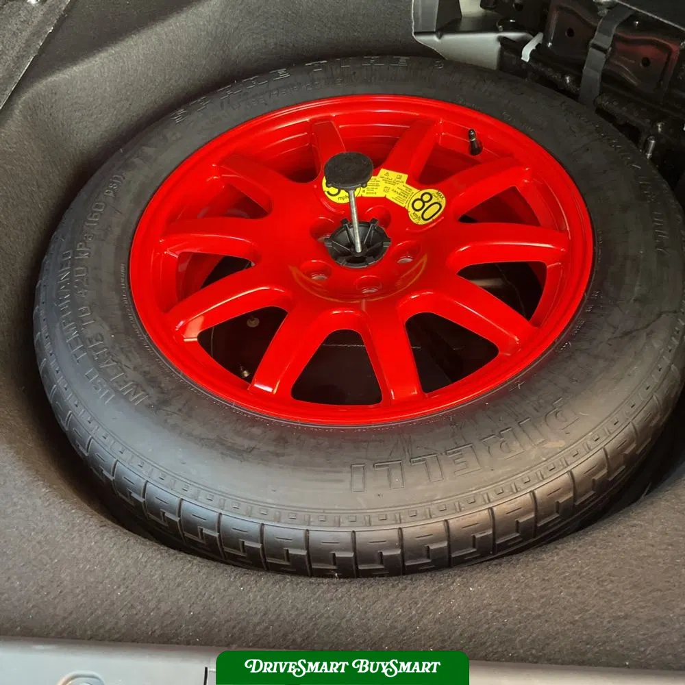 2025 Land Rover Range Rover SE P530