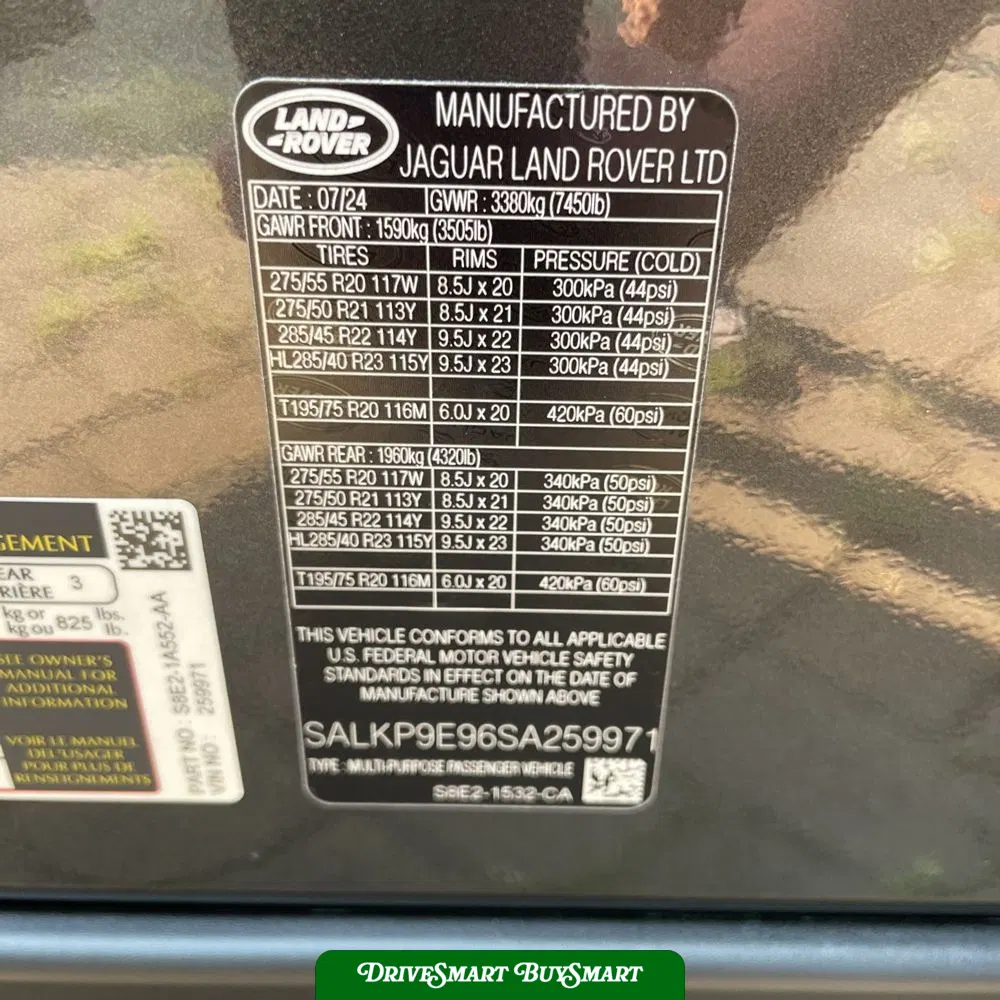 2025 Land Rover Range Rover SE P530