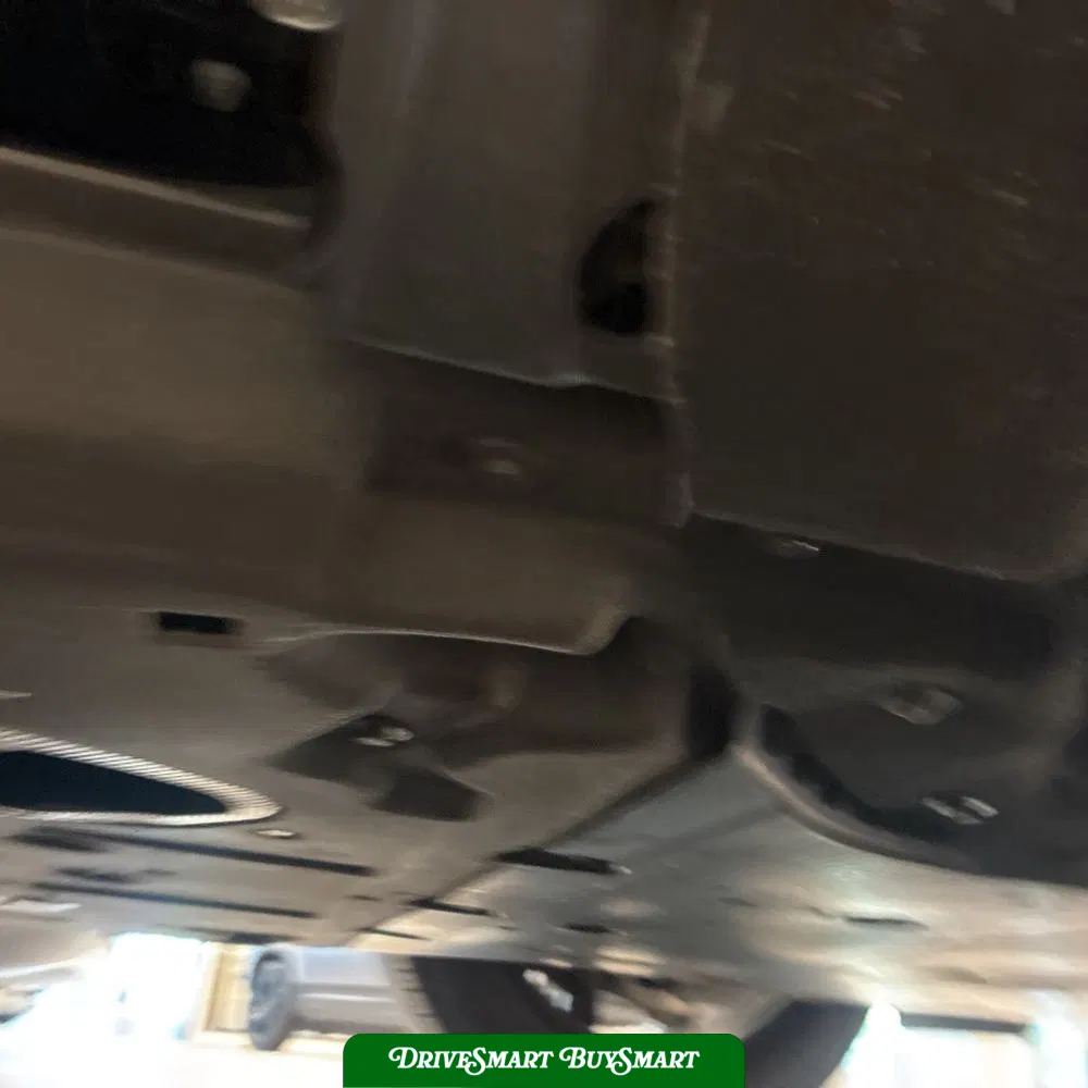 2025 Land Rover Range Rover SE P400