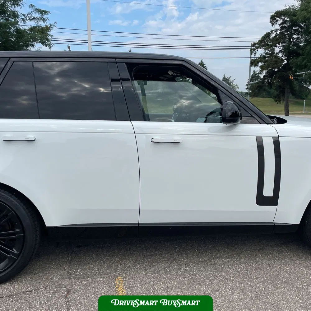 2025 Land Rover Range Rover P400 SE