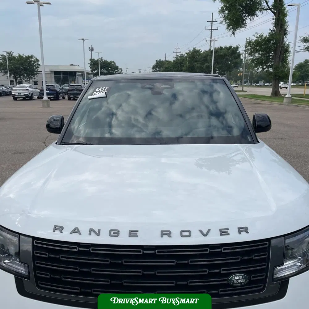 2025 Land Rover Range Rover P400 SE
