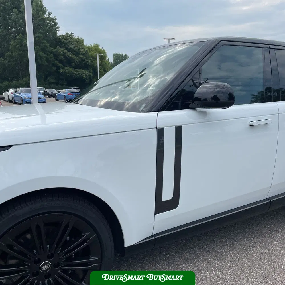 2025 Land Rover Range Rover P400 SE
