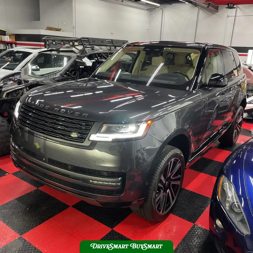 2023 Land Rover Range Rover SE