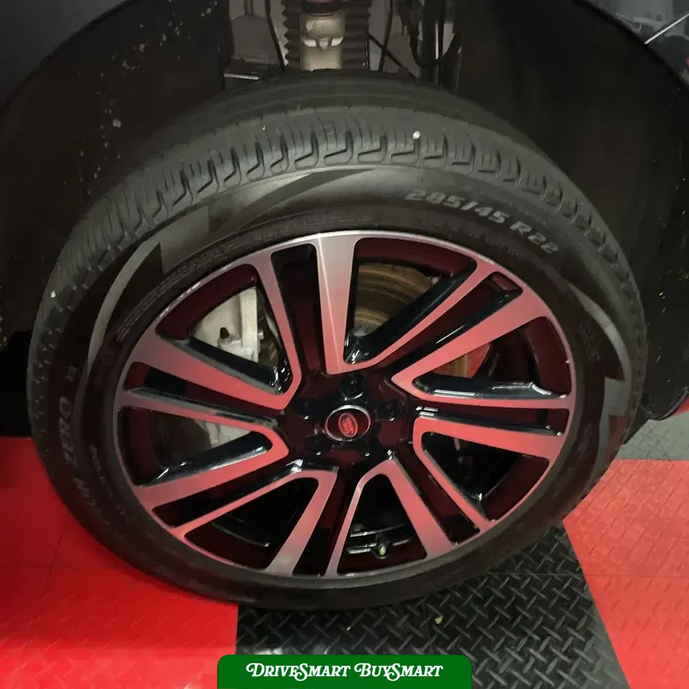 2023 Land Rover Range Rover SE