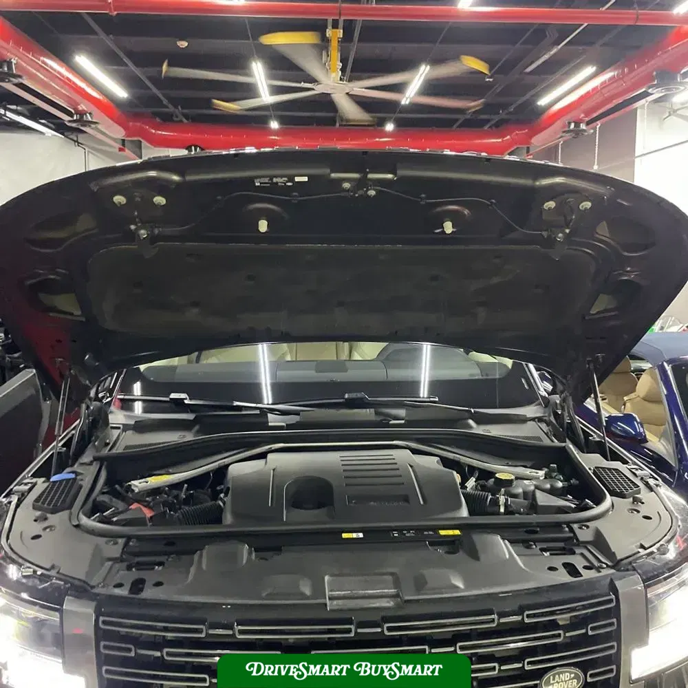 2023 Land Rover Range Rover SE