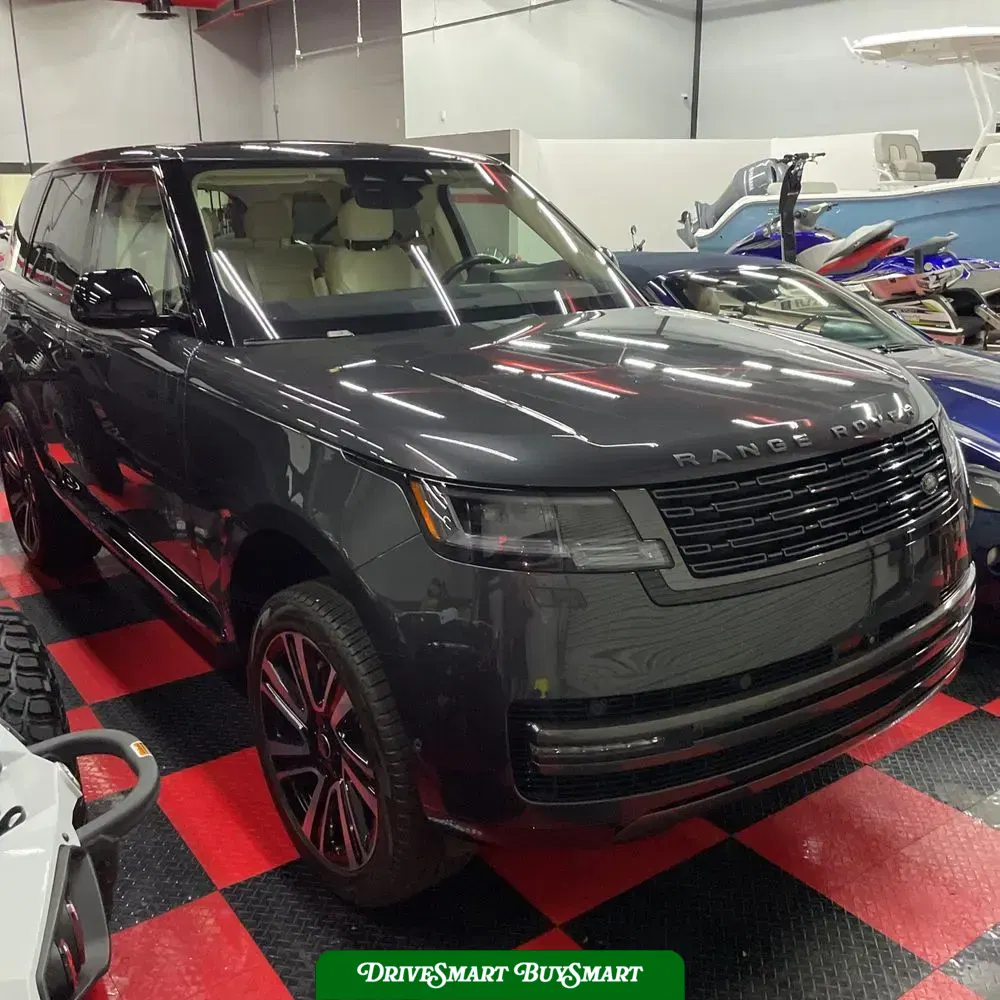 2023 Land Rover Range Rover SE