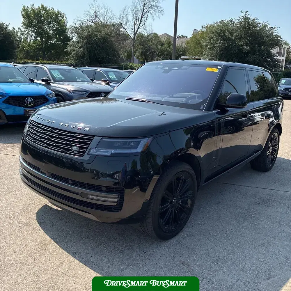 2023 Land Rover Range Rover SE