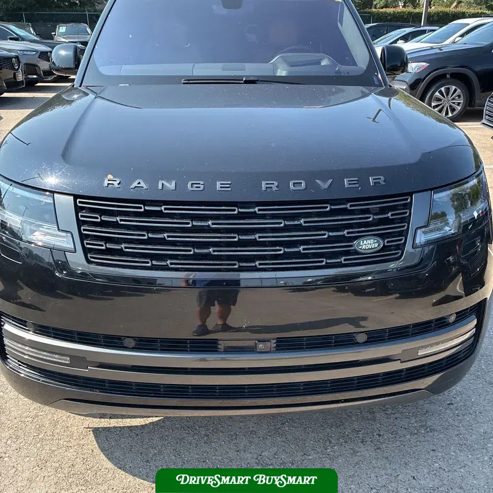 2023 Land Rover Range Rover SE