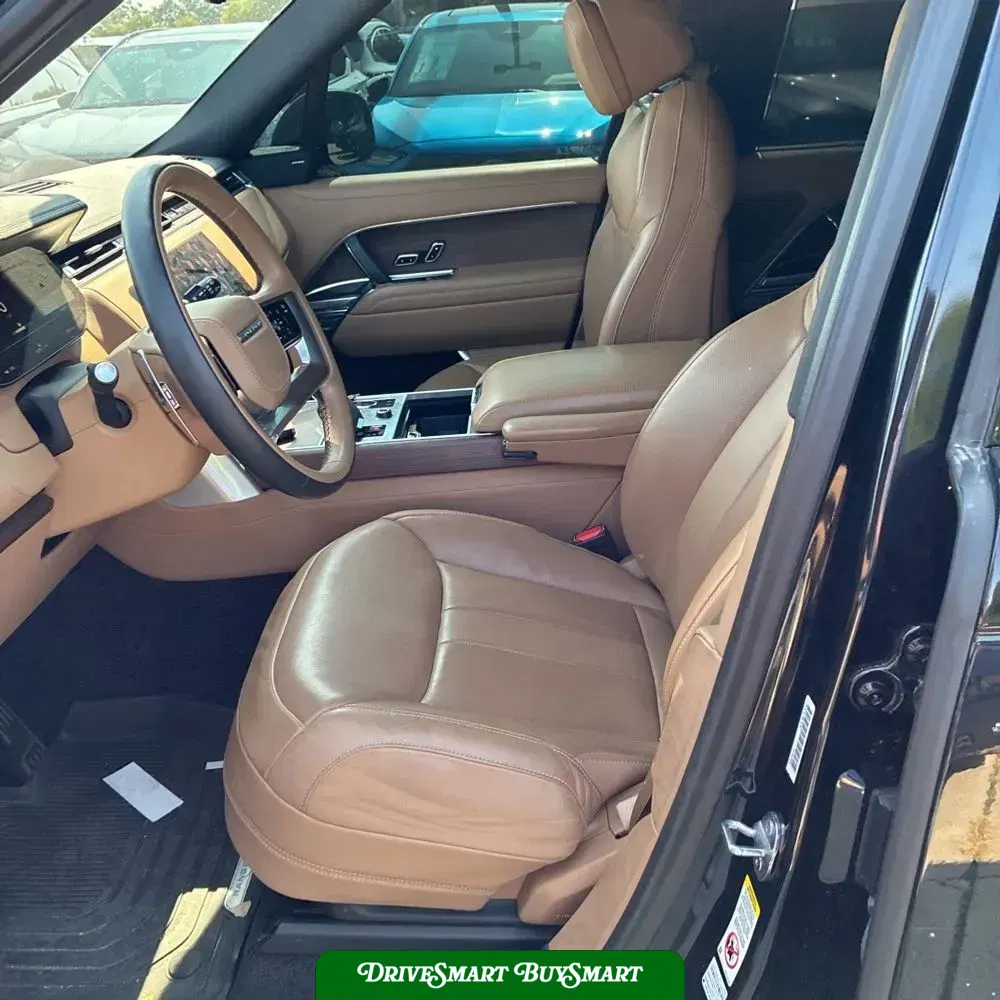 2023 Land Rover Range Rover SE