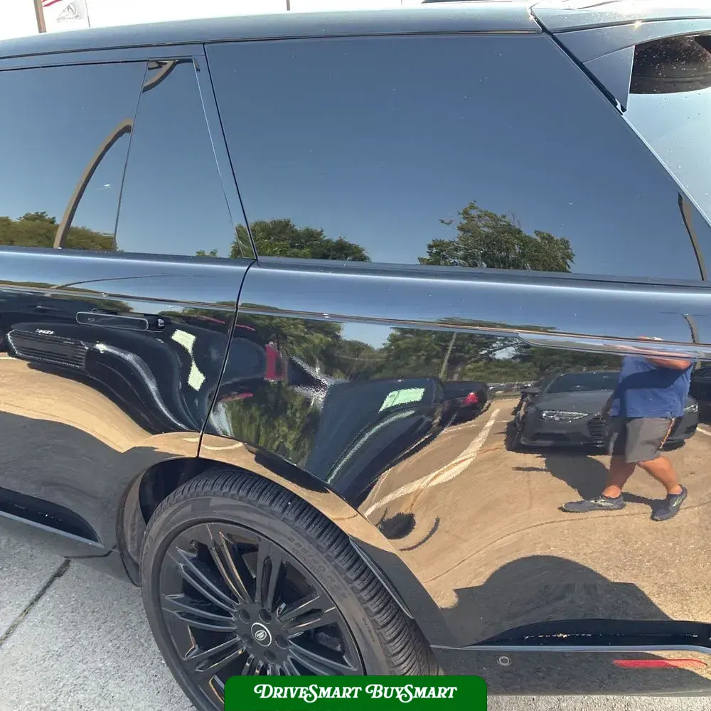 2023 Land Rover Range Rover SE