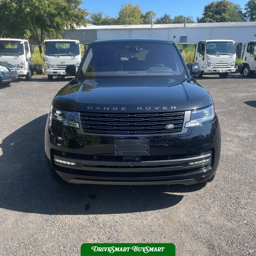 2023 Land Rover Range Rover SE