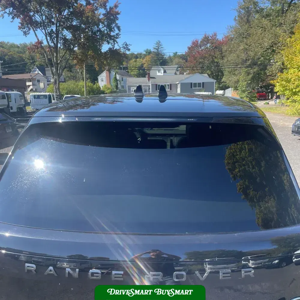 2023 Land Rover Range Rover SE
