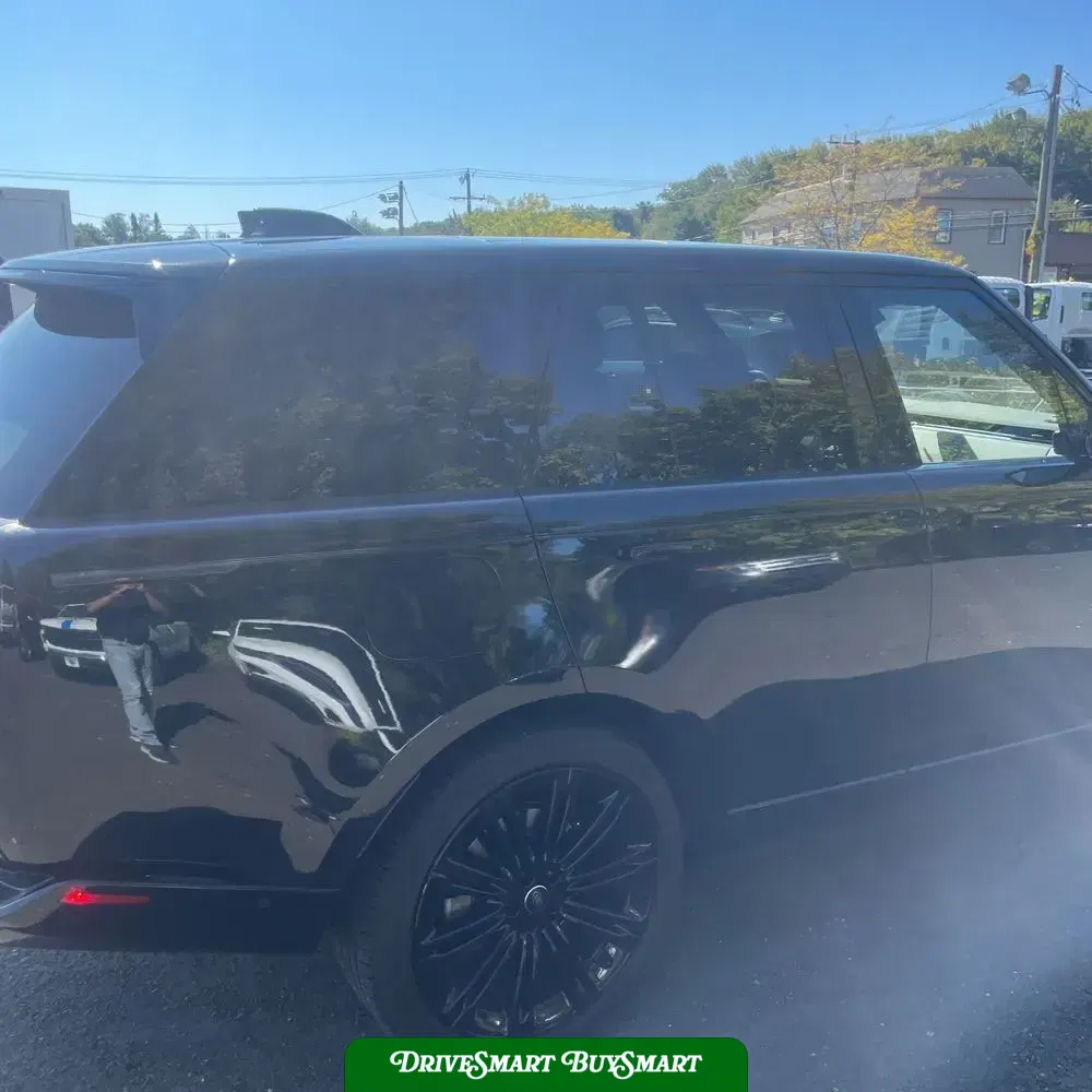 2023 Land Rover Range Rover SE