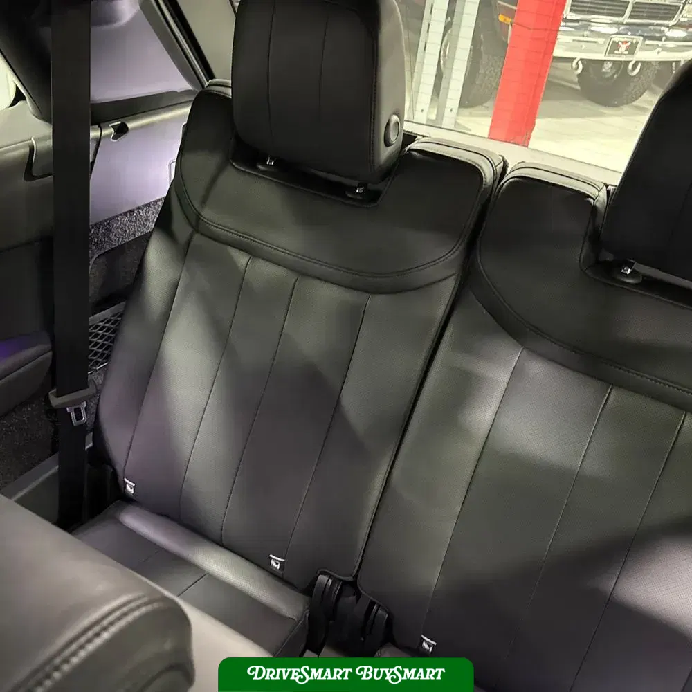 2023 Land Rover Range Rover P530 SE LWB