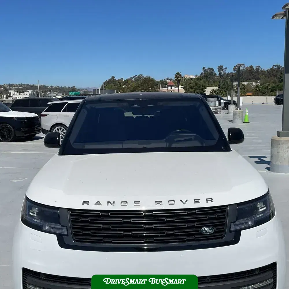 2023 Land Rover Range Rover SE