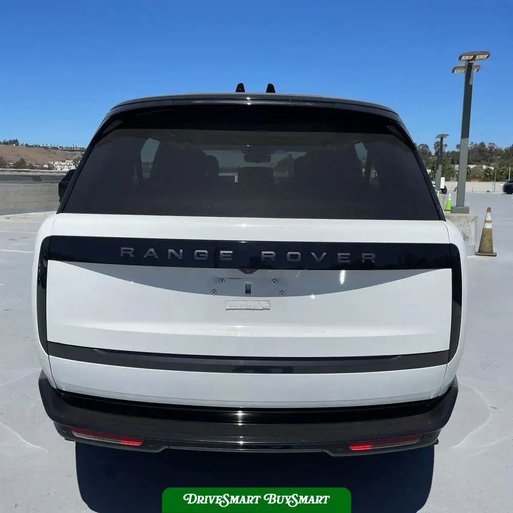 2023 Land Rover Range Rover SE