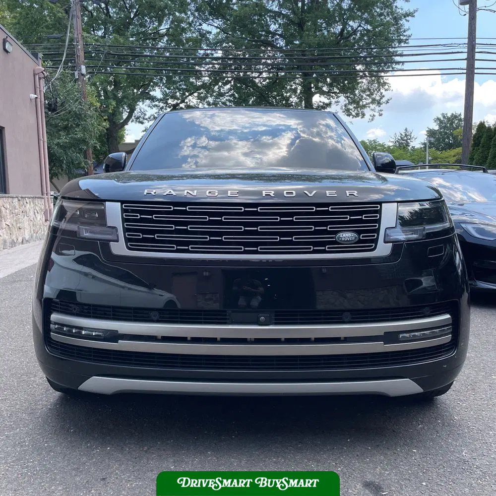 2024 Land Rover Range Rover SE P400