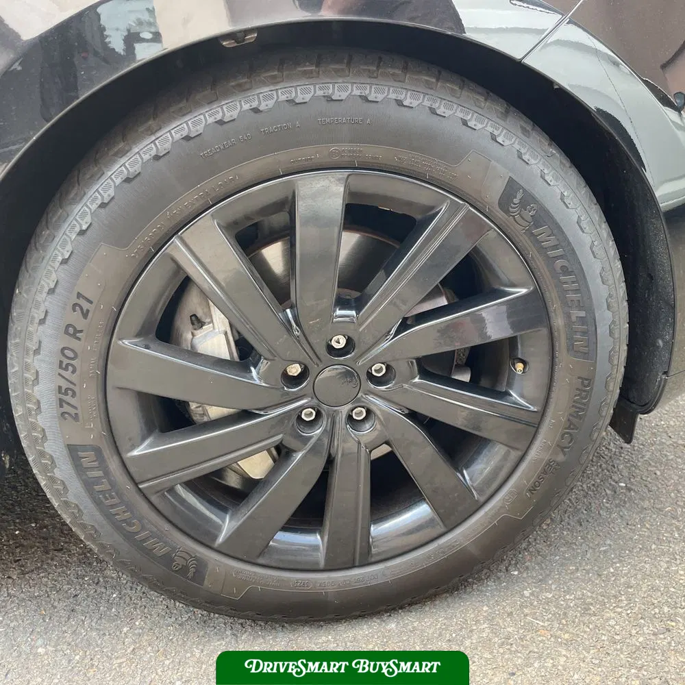 2024 Land Rover Range Rover SE P400
