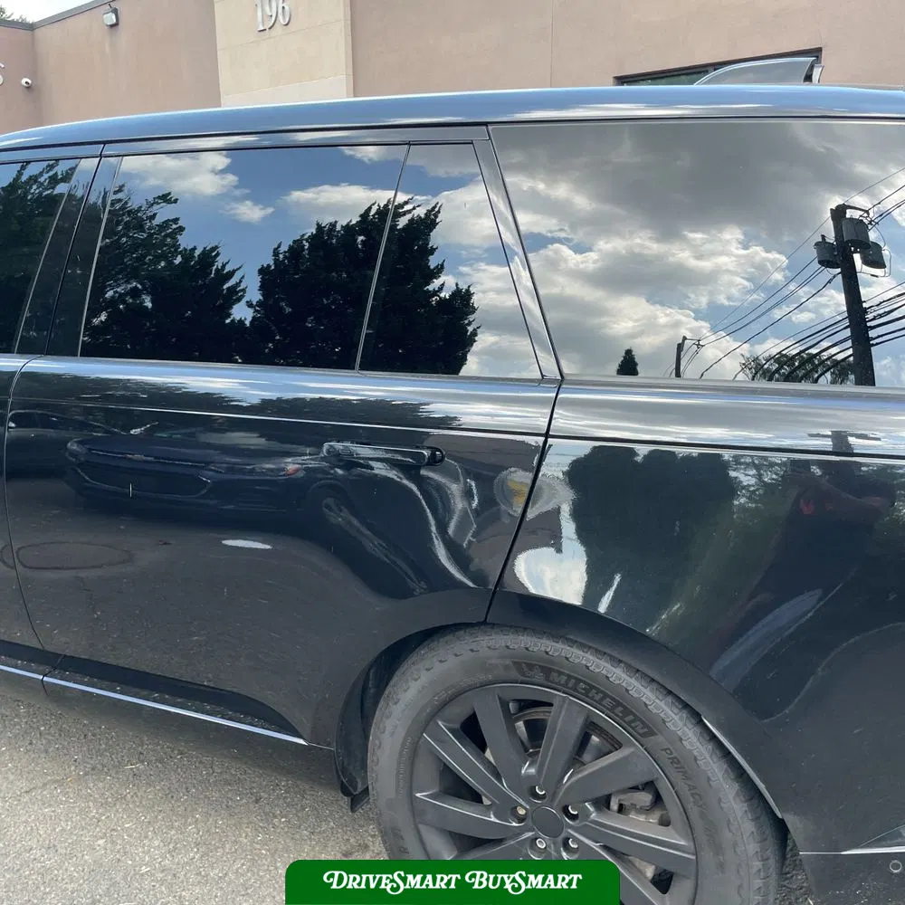 2024 Land Rover Range Rover SE P400