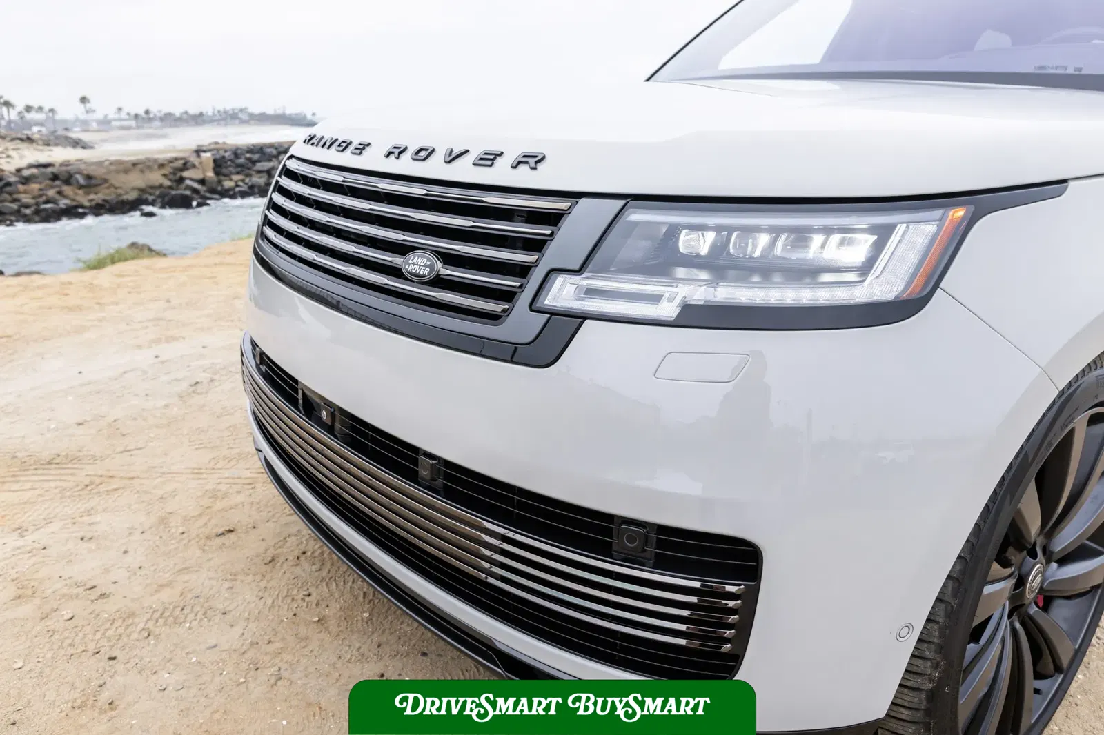 2023 Land Rover Range Rover SV