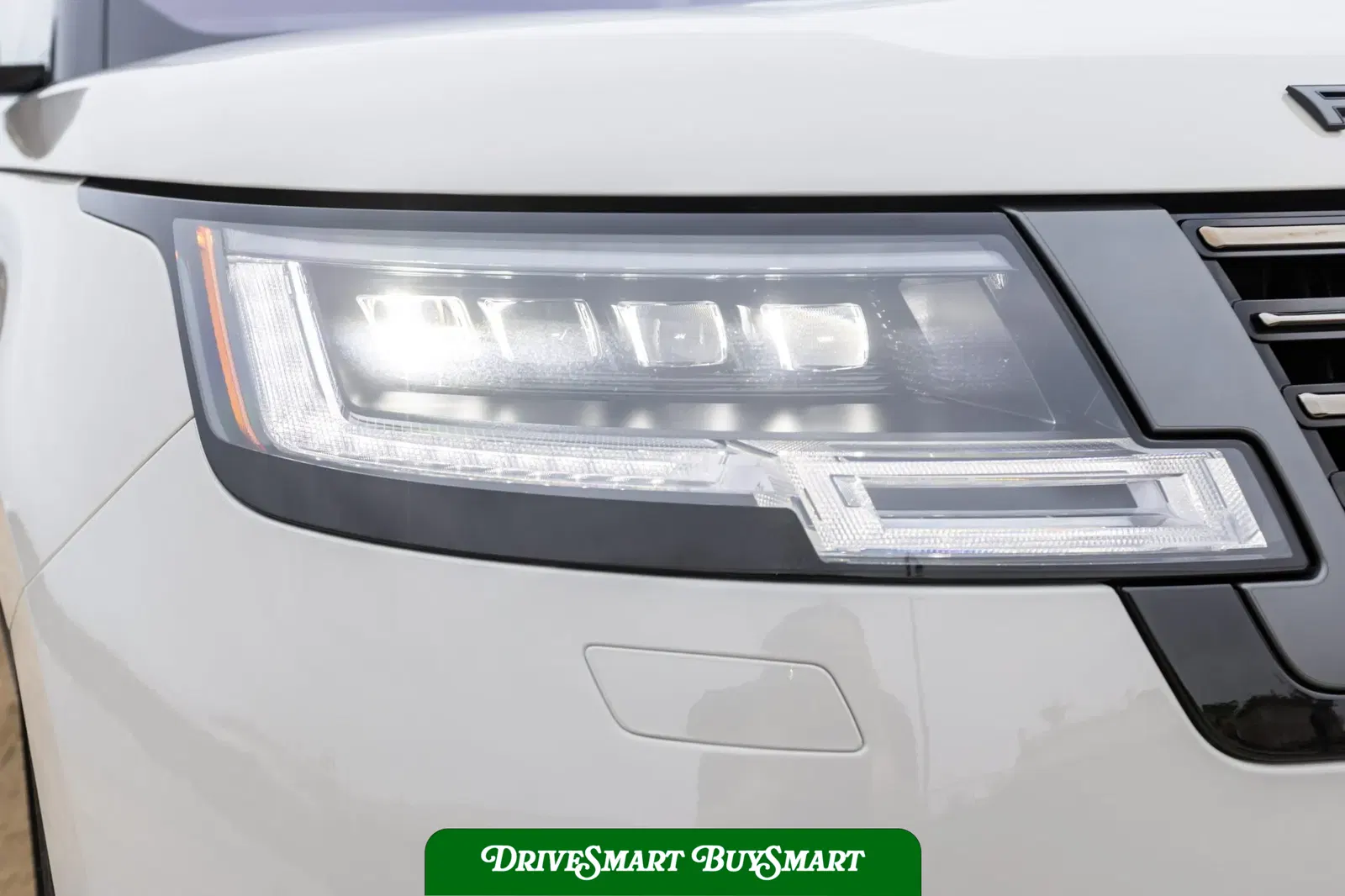 2023 Land Rover Range Rover SV